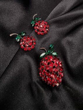 Vintage Made in Austria Red Strawberry Fruits Crystals Jewelry Set